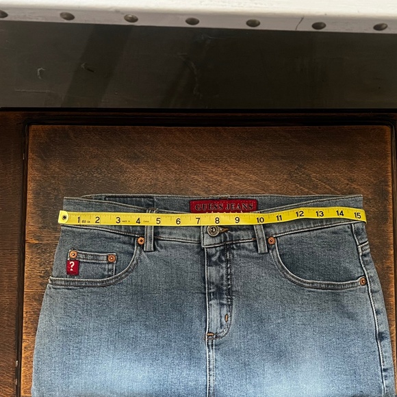 Classic [GUESS] Vintage Denim Pencil Skirt | Blue Jean Mini Skirt | 30 · Medium - Picture 10 of 13